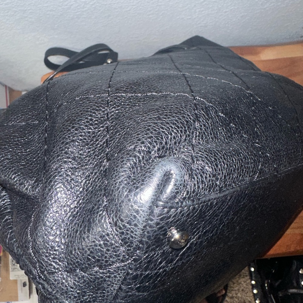 CHANEL On The Road Large Tote - Picture 9 of 15